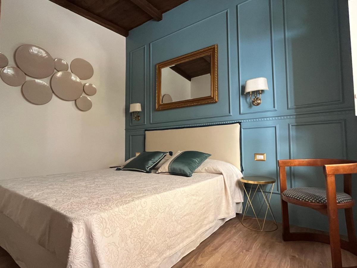 Agriturismo Castello Santa Margherita Cori Exterior foto