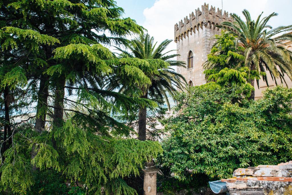 Agriturismo Castello Santa Margherita Cori Exterior foto